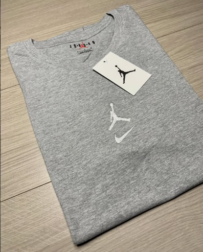 Polera Jordan x Nike Jumpman Grey