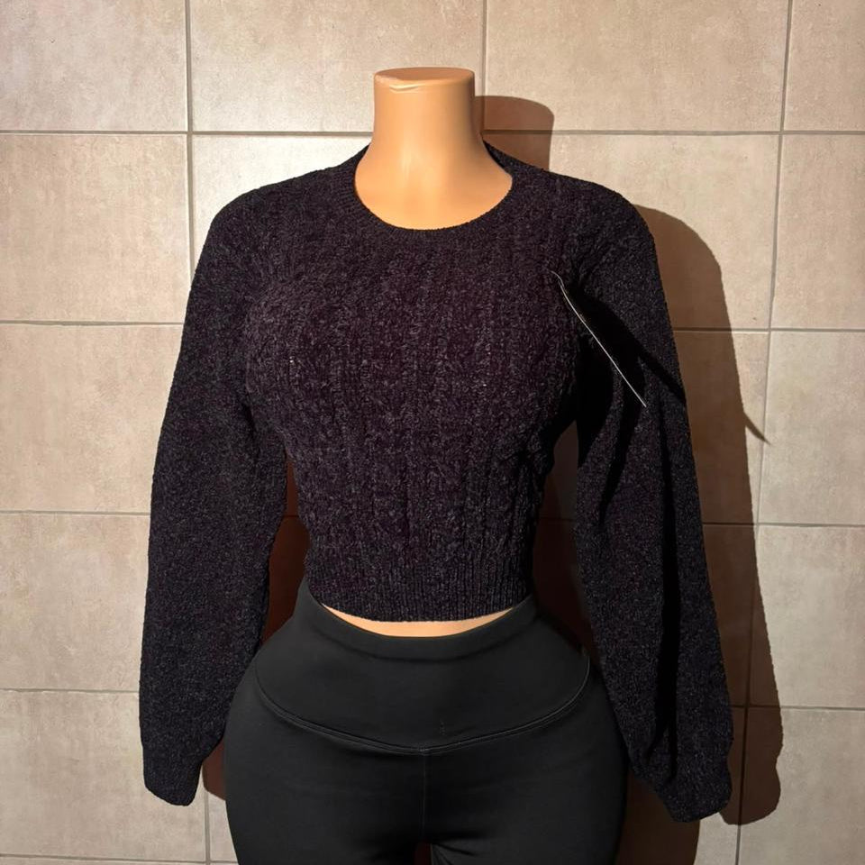 Suéter Crop de Punto Trenzado — Extra Suave