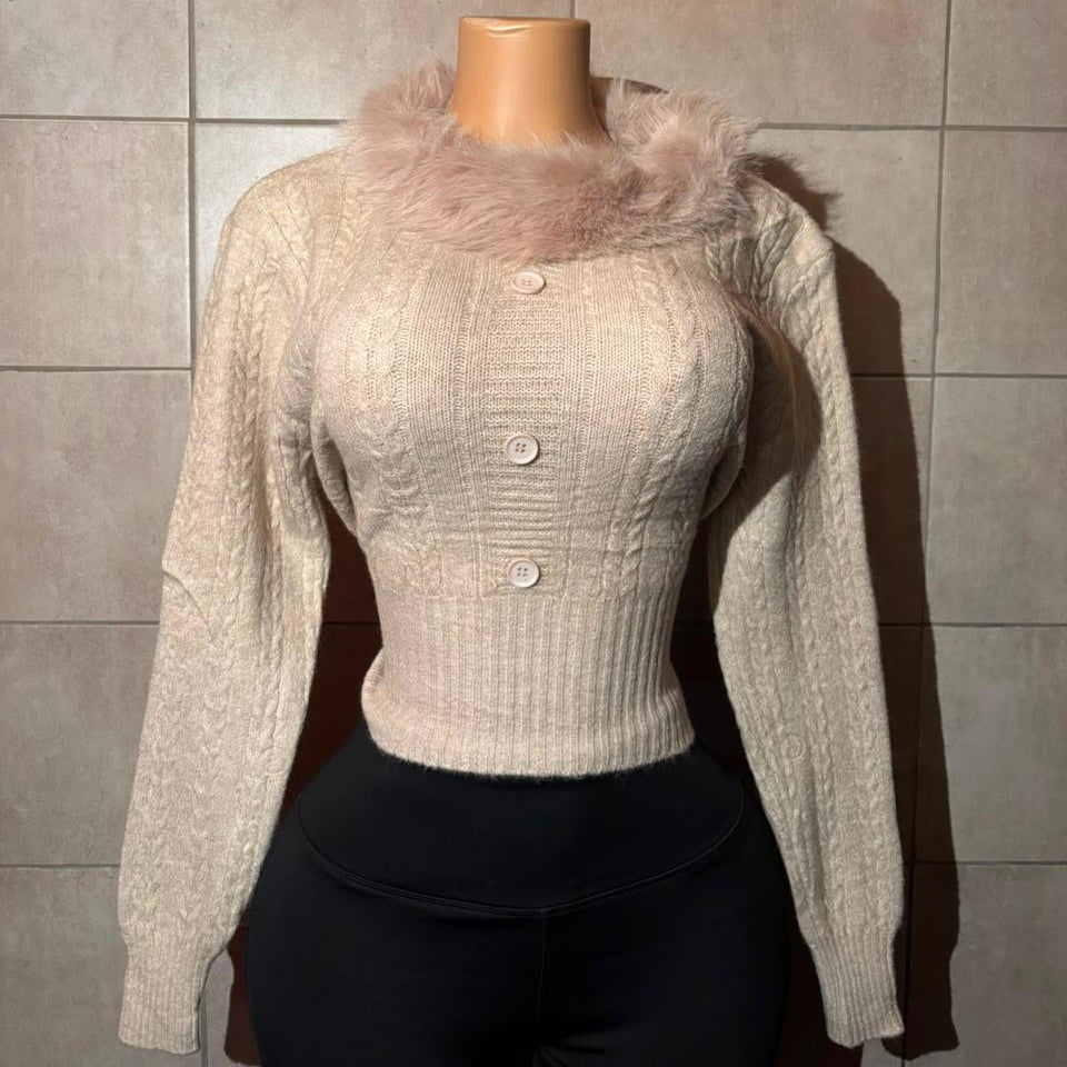 Suéter de Punto Trenzado con Cuello Peludo